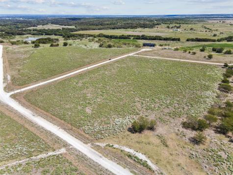450 Private Road 453 Road Grandview TX 76050