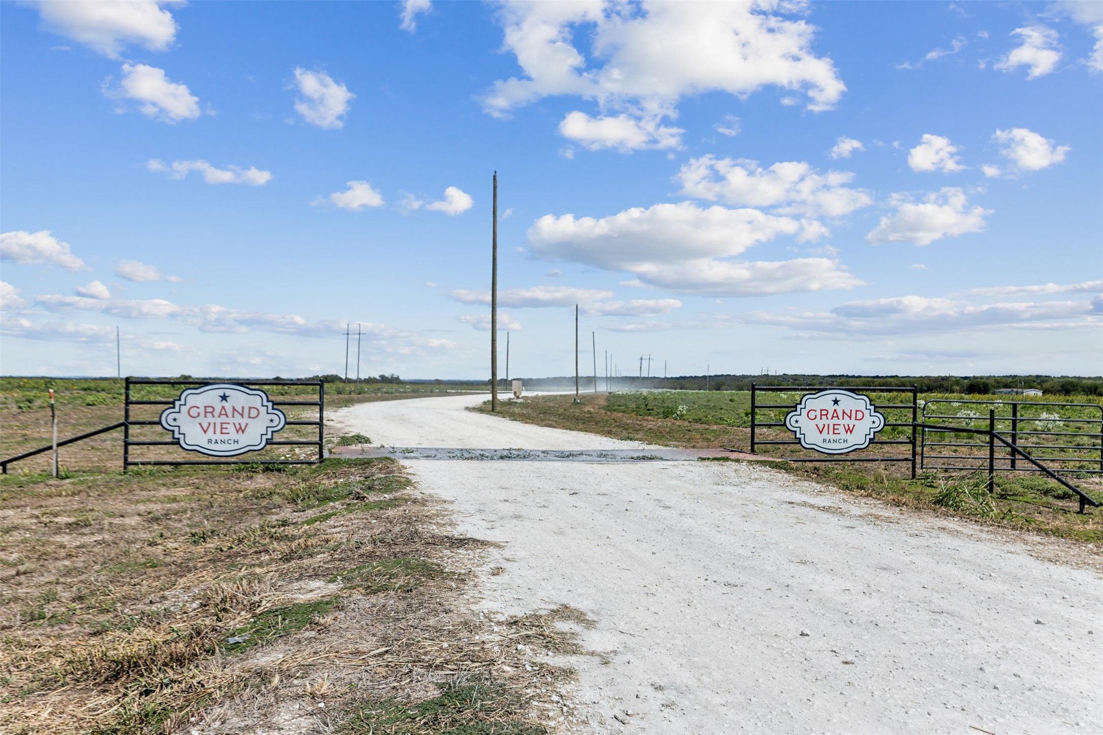450 Private Road 453 Road Grandview TX 76050