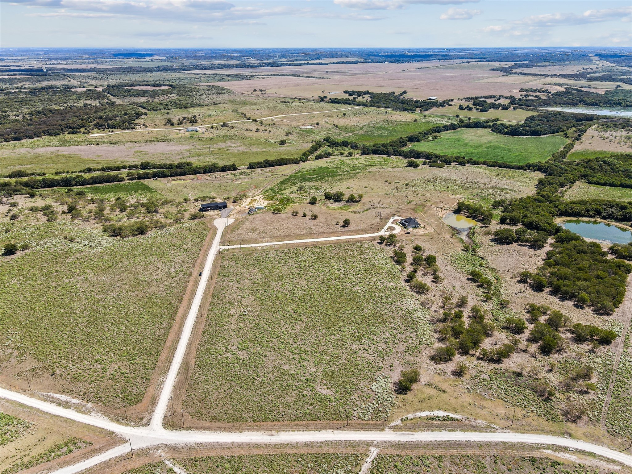 450 Private Road 453 Road Grandview TX 76050