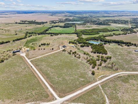 450 Private Road 453 Road Grandview TX 76050