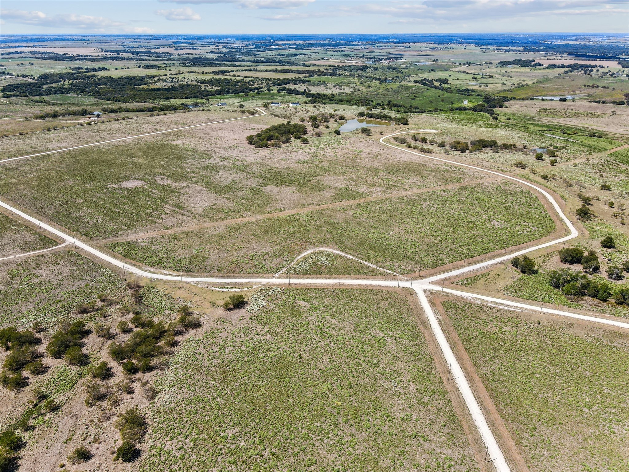 450 Private Road 453 Road Grandview TX 76050