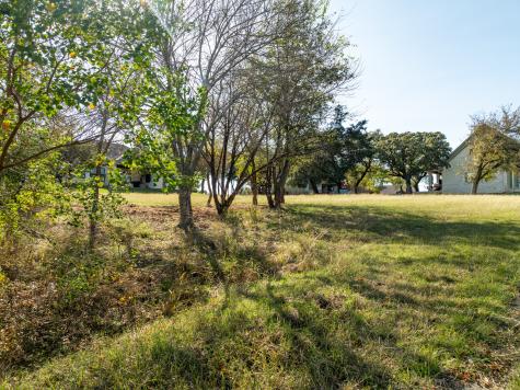 41055 Heartwood Circle Whitney TX 76692