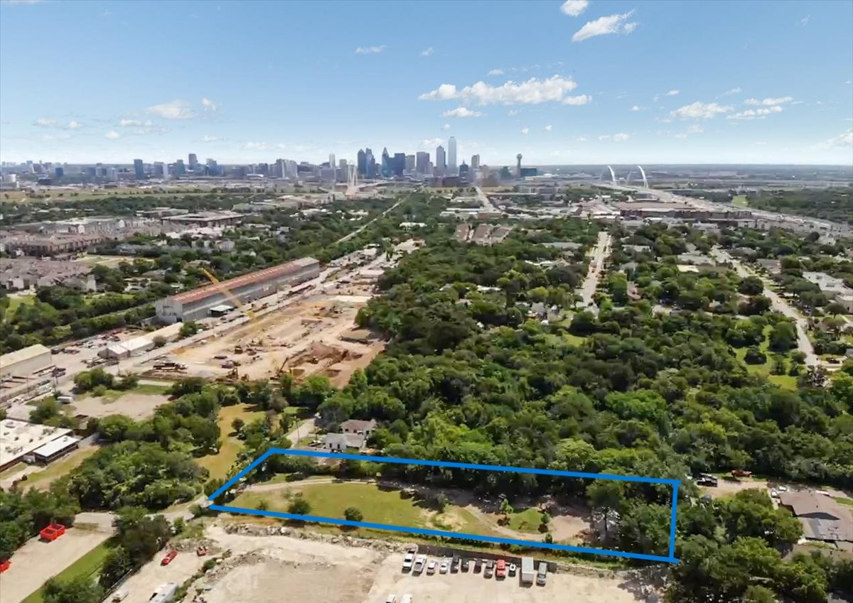 1702 Seale Street Dallas TX 75208