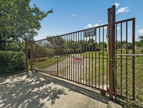 1702 Seale Street Dallas TX 75208