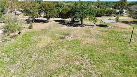194 S 5th Street Axtell TX 76624