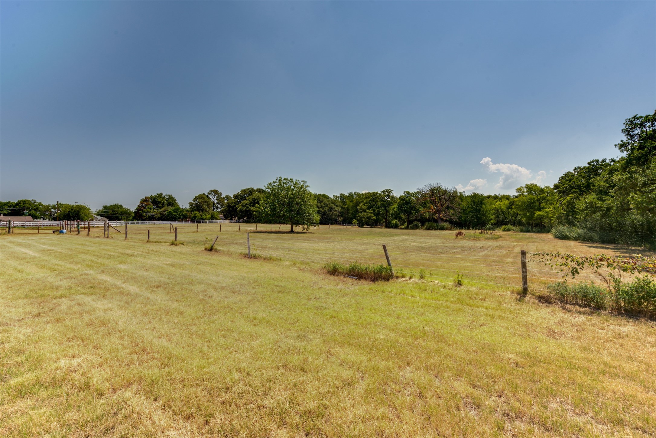 2918 Sunset Lane Dalworthington Gardens TX 76016