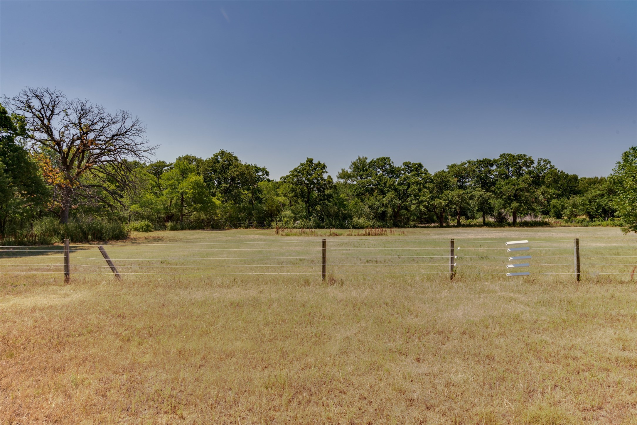 2918 Sunset Lane Dalworthington Gardens TX 76016