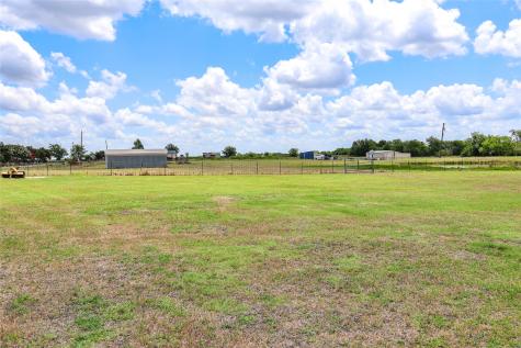 490 N Greenville Road Nevada TX 75173