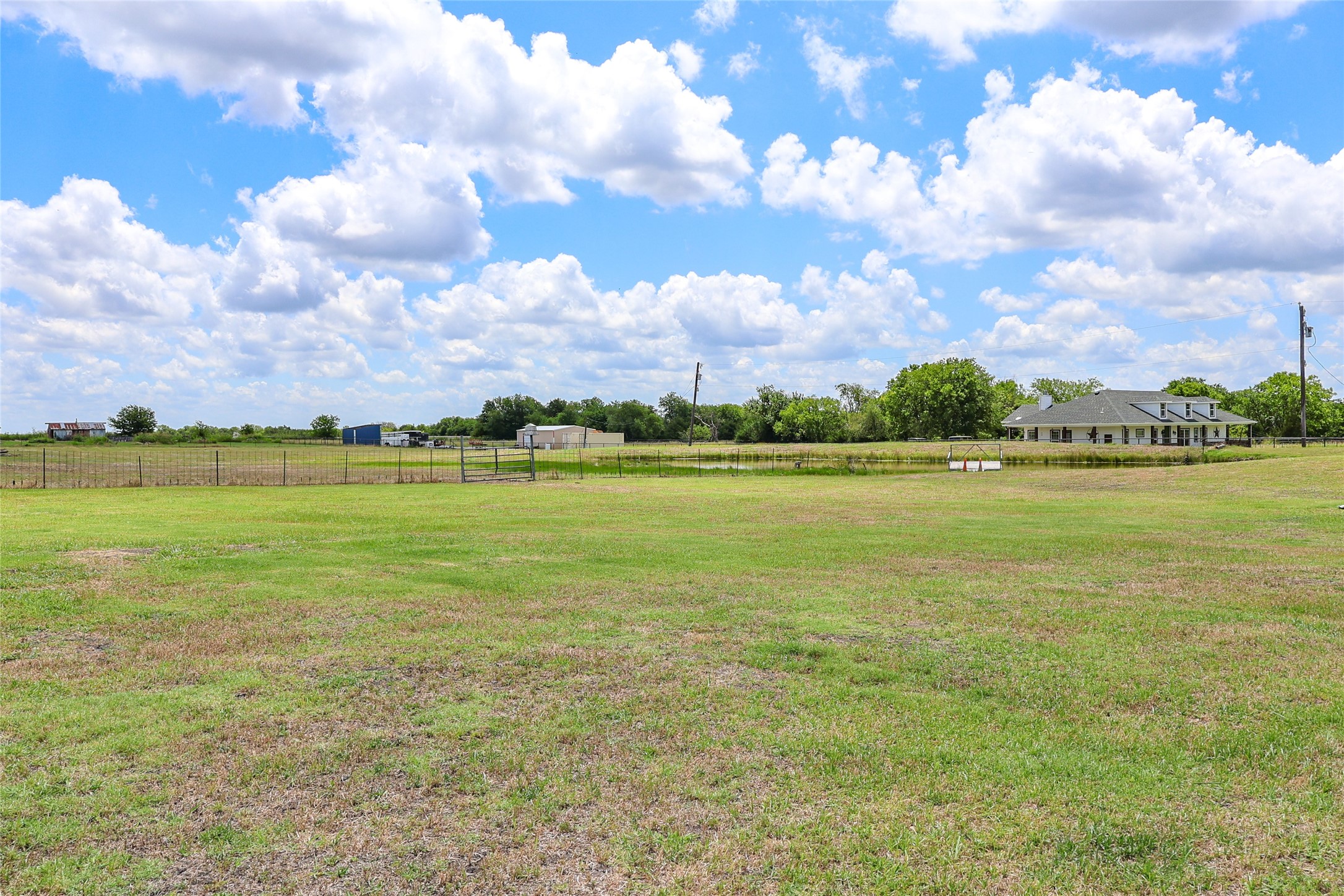 490 N Greenville Road Nevada TX 75173