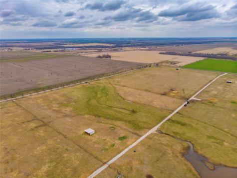 6904 Southmayd Road Collinsville TX 76233
