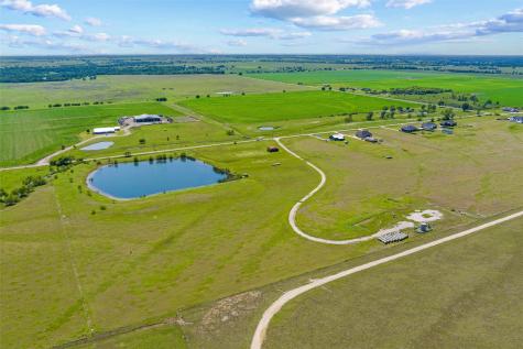 9817 County Road 408 Grandview TX 76050
