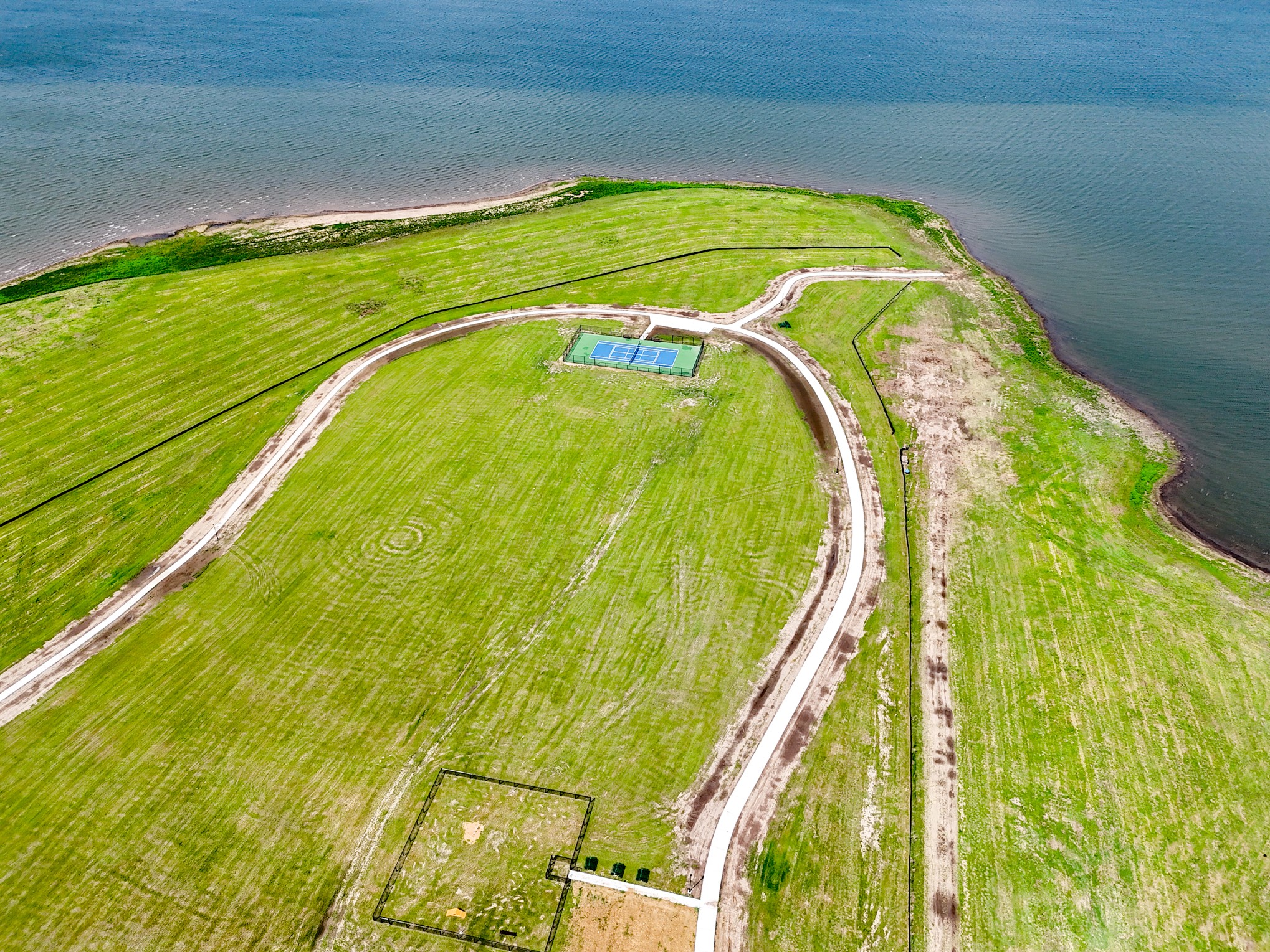 230 Lakewood Lane Honey Grove TX 75446