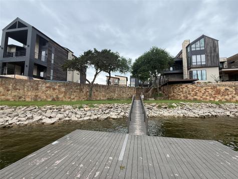 11 Breakwater Bend Graford TX 76449