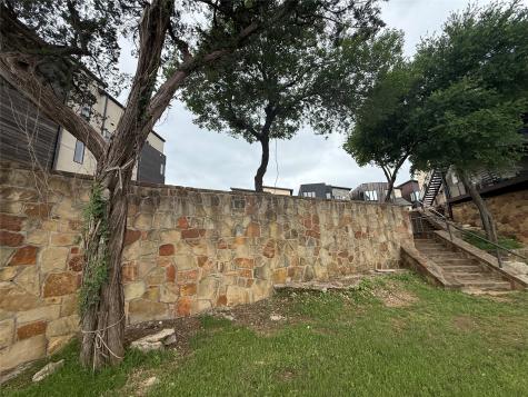 11 Breakwater Bend Graford TX 76449