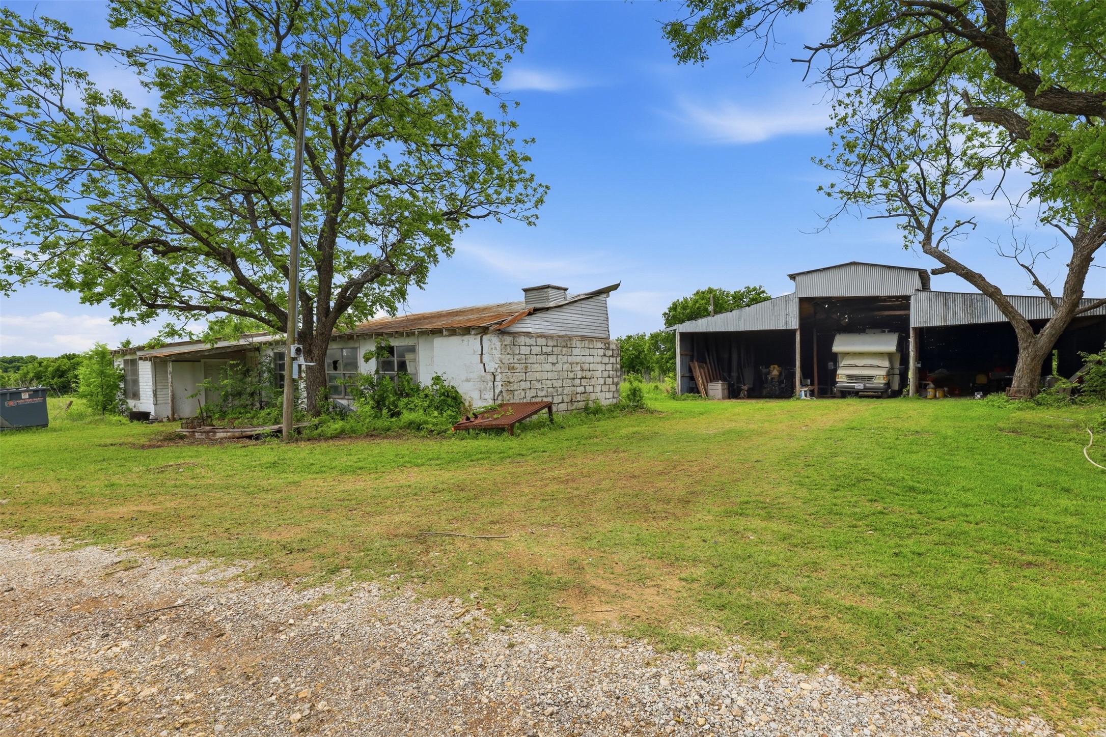 745 County Road 1123 Cleburne TX 76033