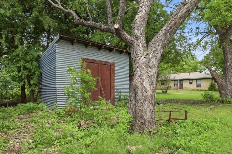 745 County Road 1123 Cleburne TX 76033