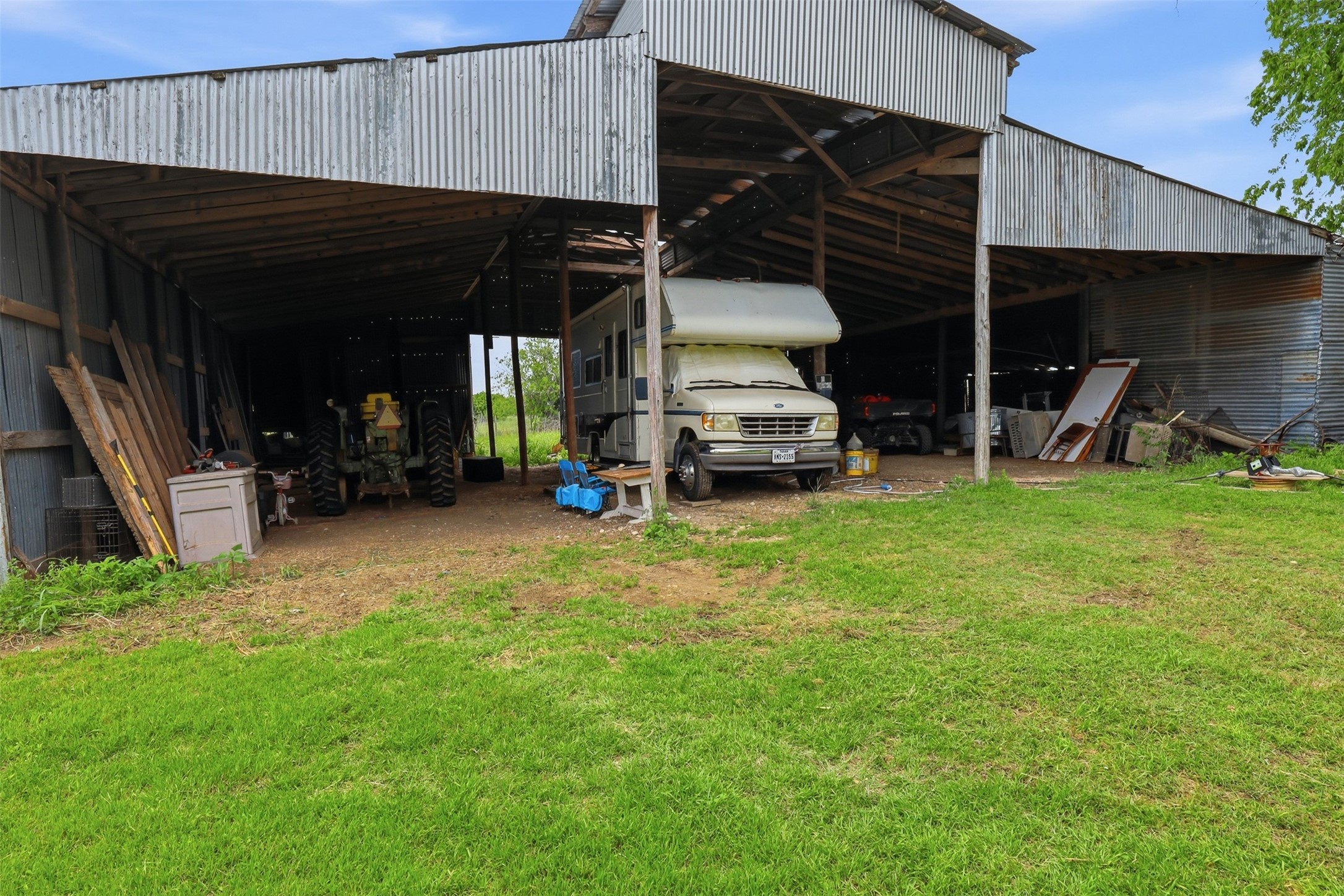 745 County Road 1123 Cleburne TX 76033