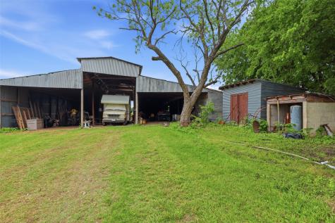 745 County Road 1123 Cleburne TX 76033
