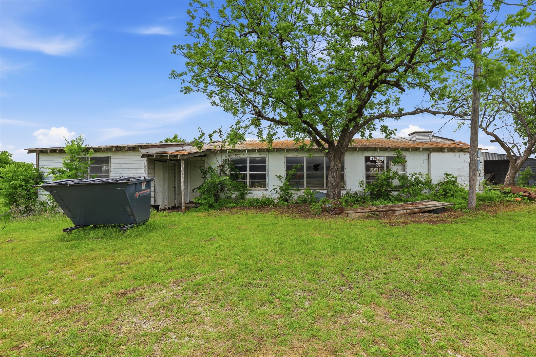 745 County Road 1123 Cleburne TX 76033