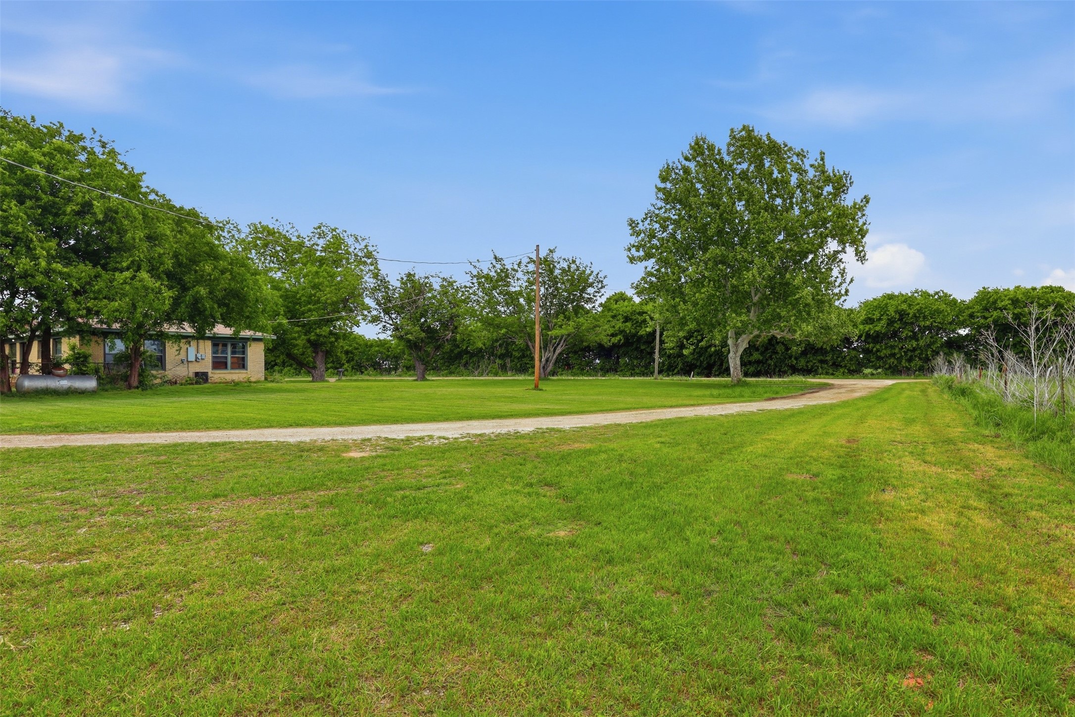 745 County Road 1123 Cleburne TX 76033