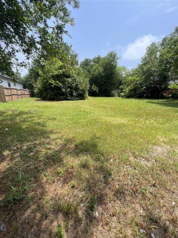 2774 Prosperity Avenue Dallas TX 75216