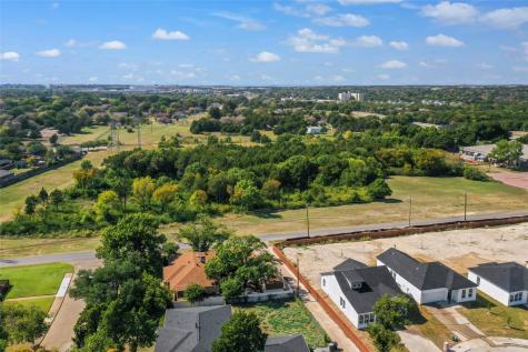 3846 W Kiest Boulevard Dallas TX 75233