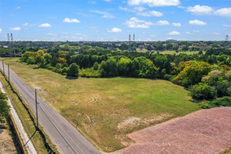 3846 W Kiest Boulevard Dallas TX 75233