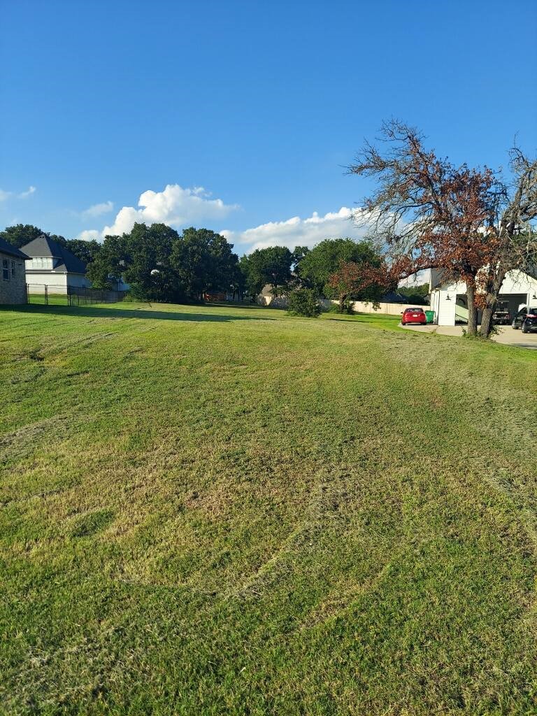 111 Bowie Drive Lake Kiowa TX 76240