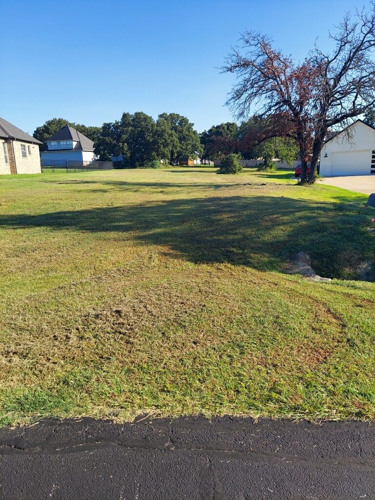 111 Bowie Drive Lake Kiowa TX 76240