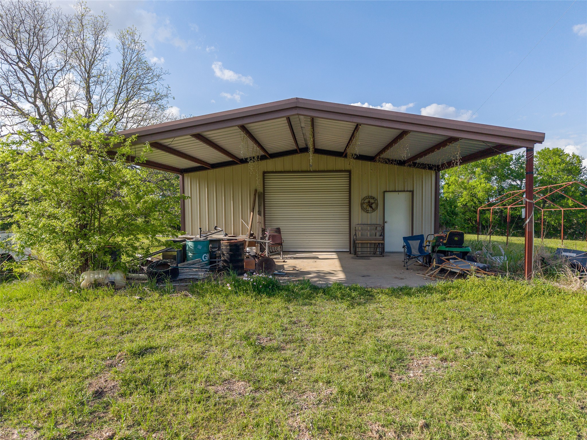 455 County Road 3395 Ladonia TX 75449