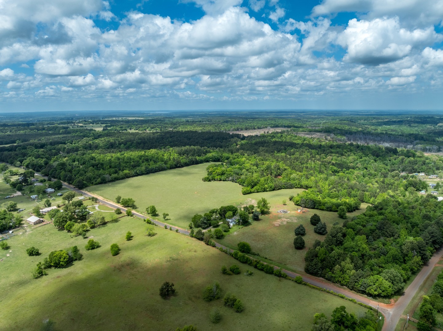 1695 County Road 3408 Jacksonville TX 75766