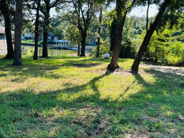 241 Southlake Drive Mabank TX 75156