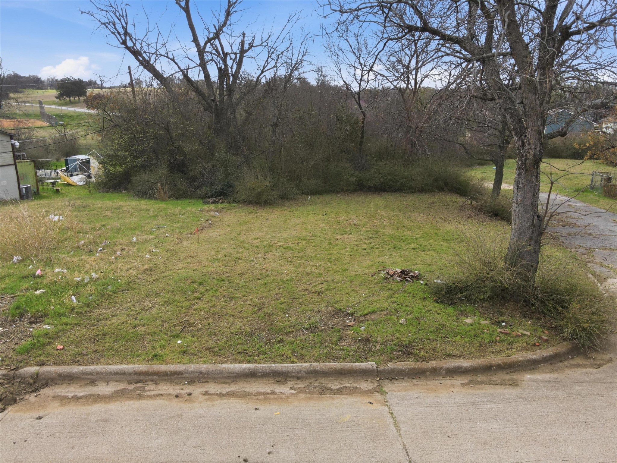 1060 E Oleander Street Fort Worth TX 76104