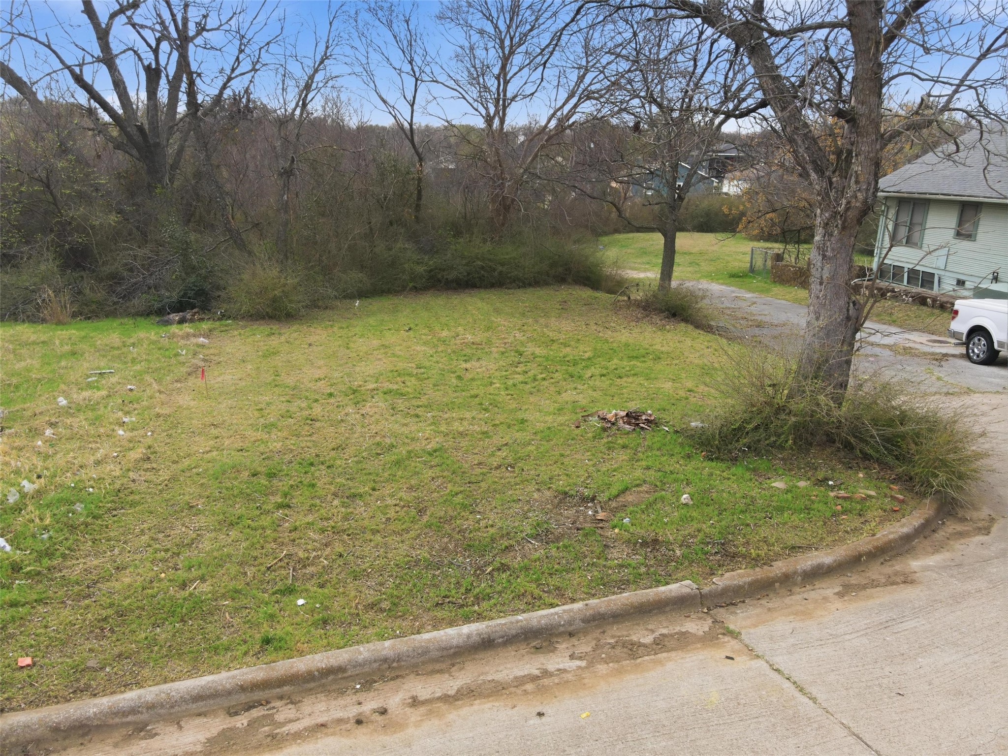1060 E Oleander Street Fort Worth TX 76104