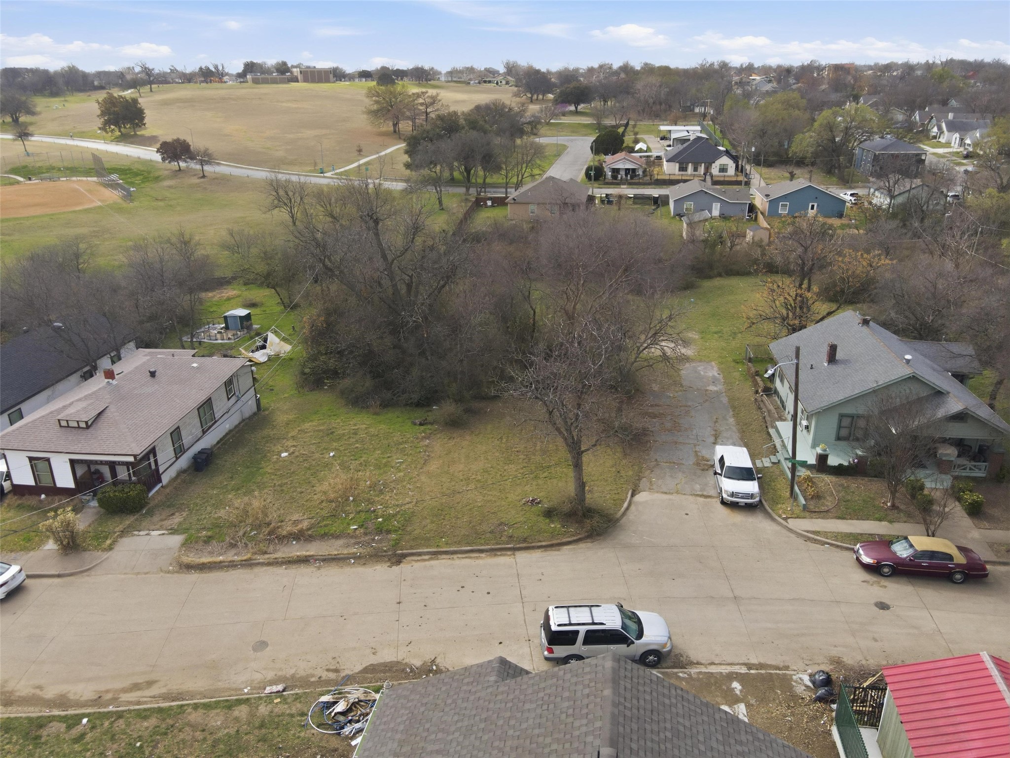1060 E Oleander Street Fort Worth TX 76104