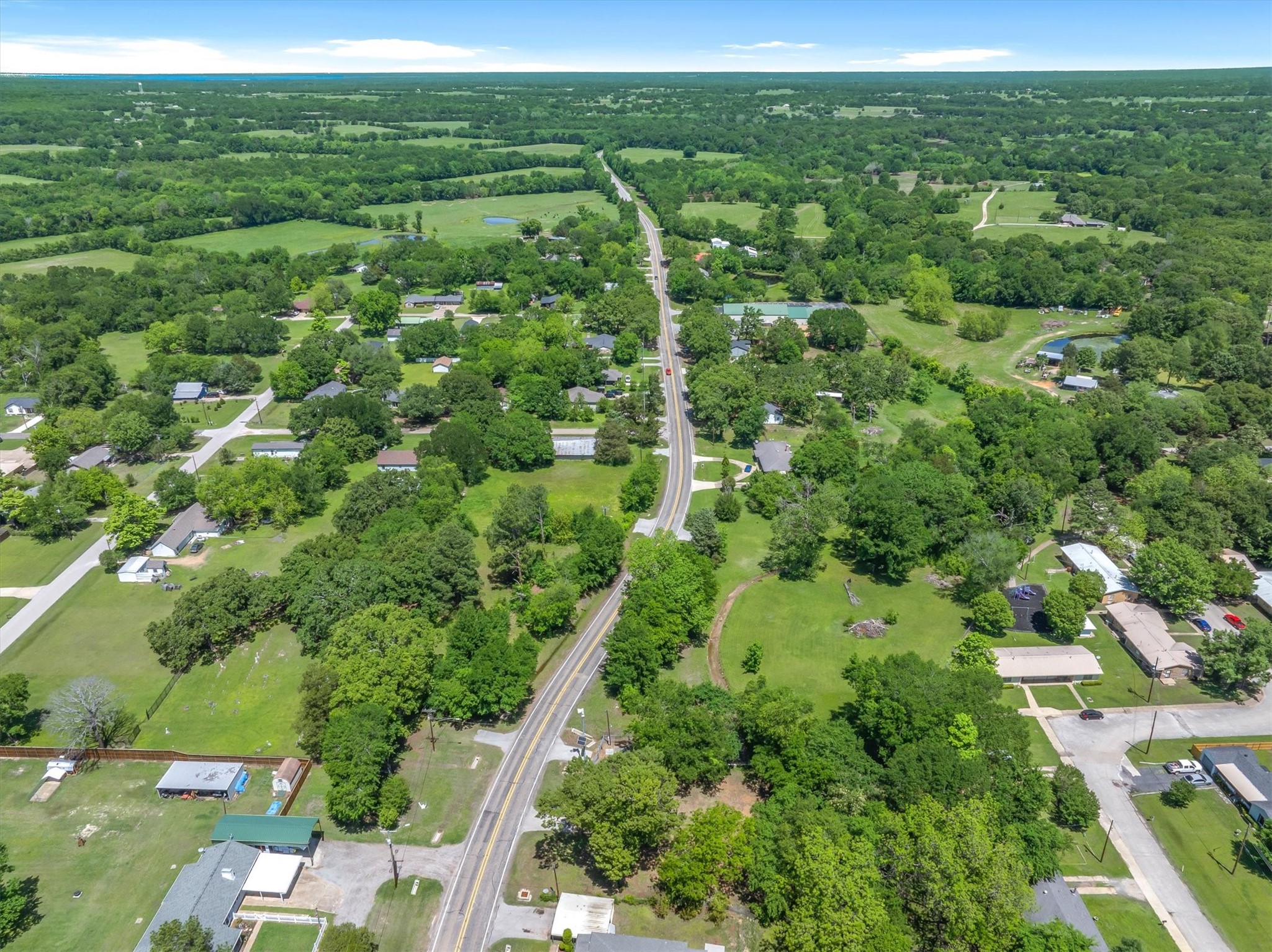 402 N Houston Street Edgewood TX 75117