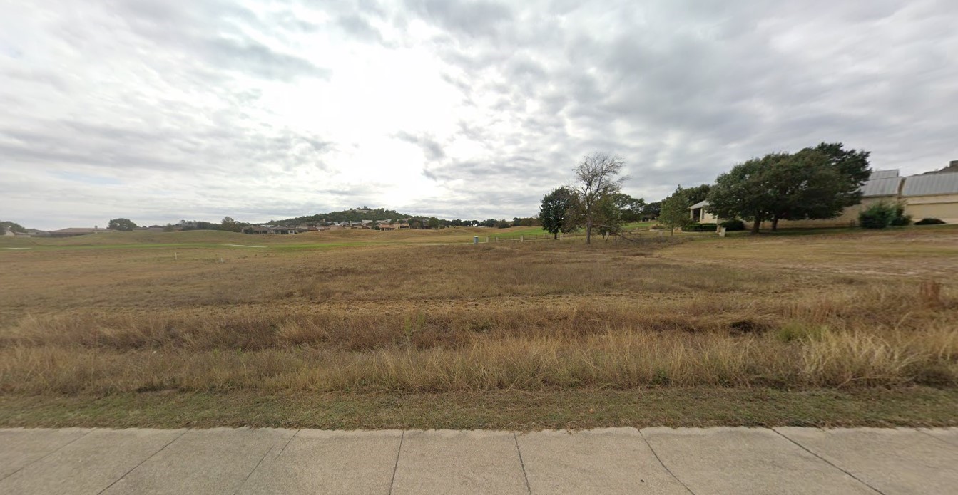 3304 Arrowhead Drive Kerrville TX 78028