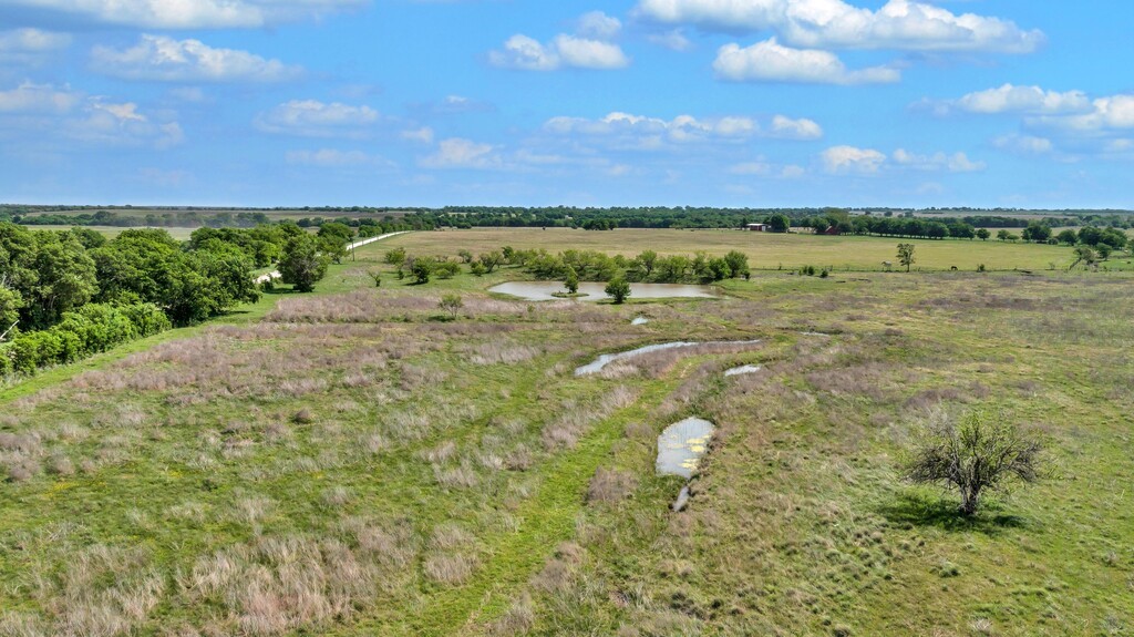 898 County Road 3220 Clifton TX 76634