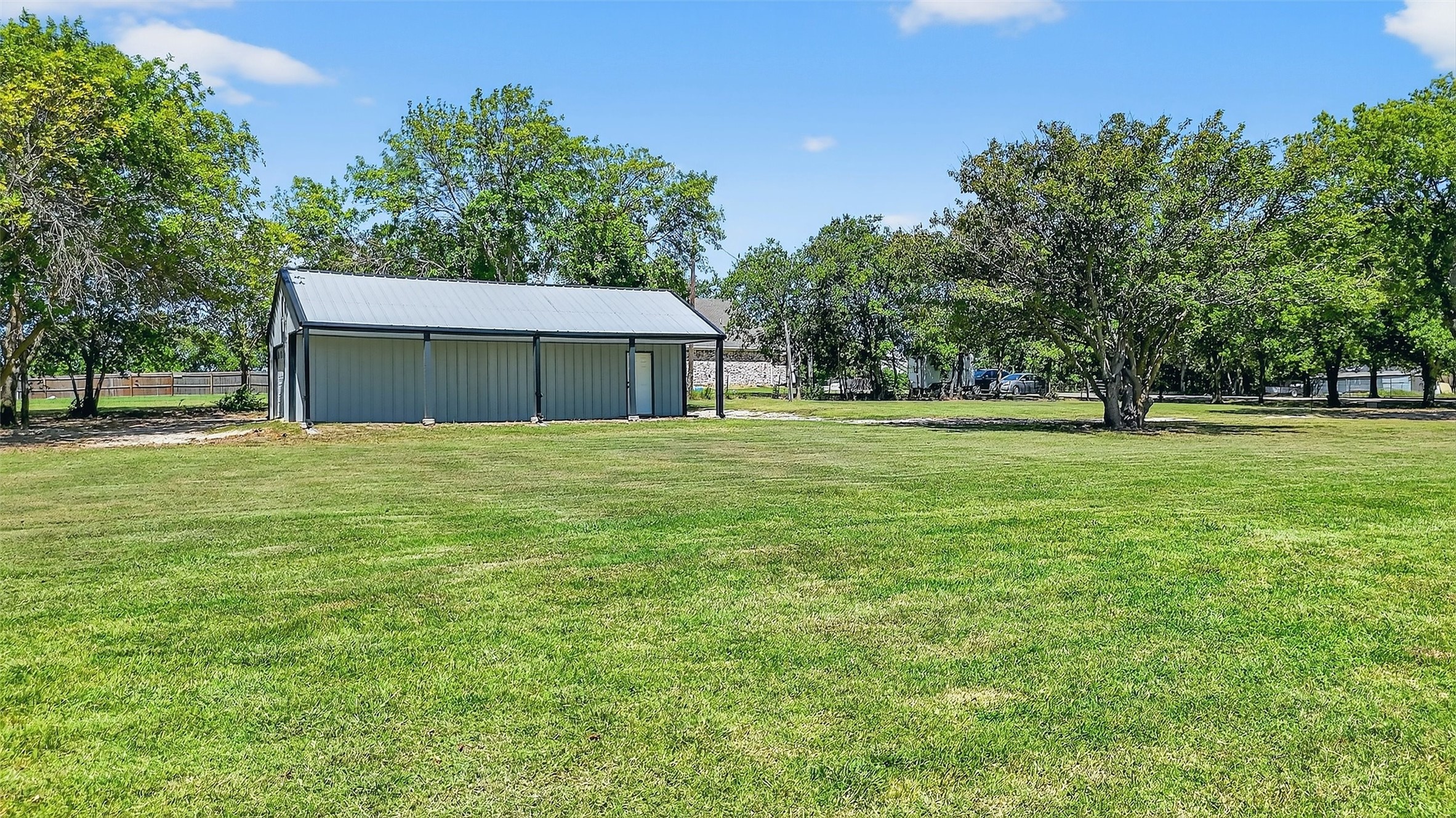 4612 Elementary Drive Southmayd TX 76273