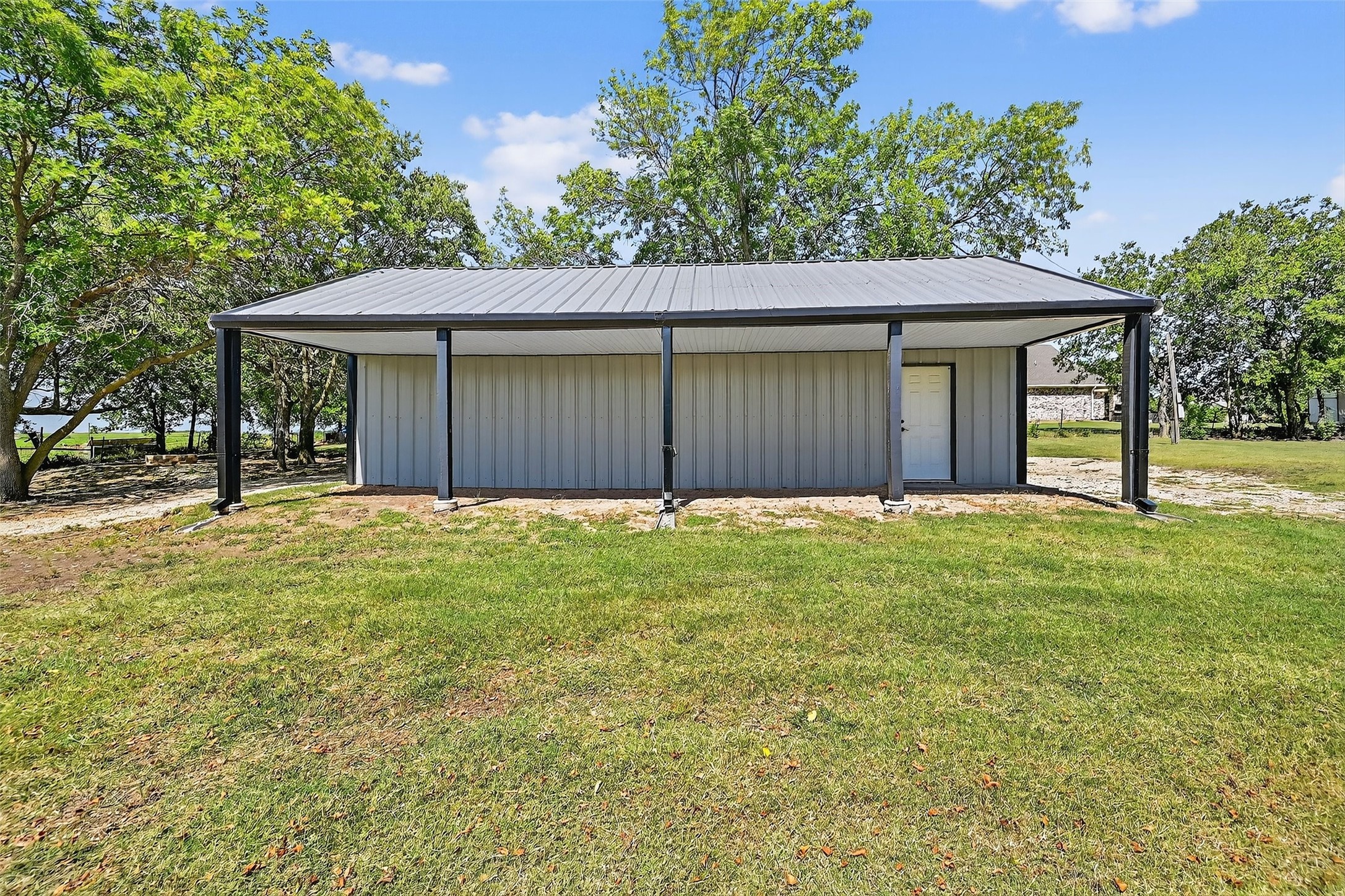 4612 Elementary Drive Southmayd TX 76273