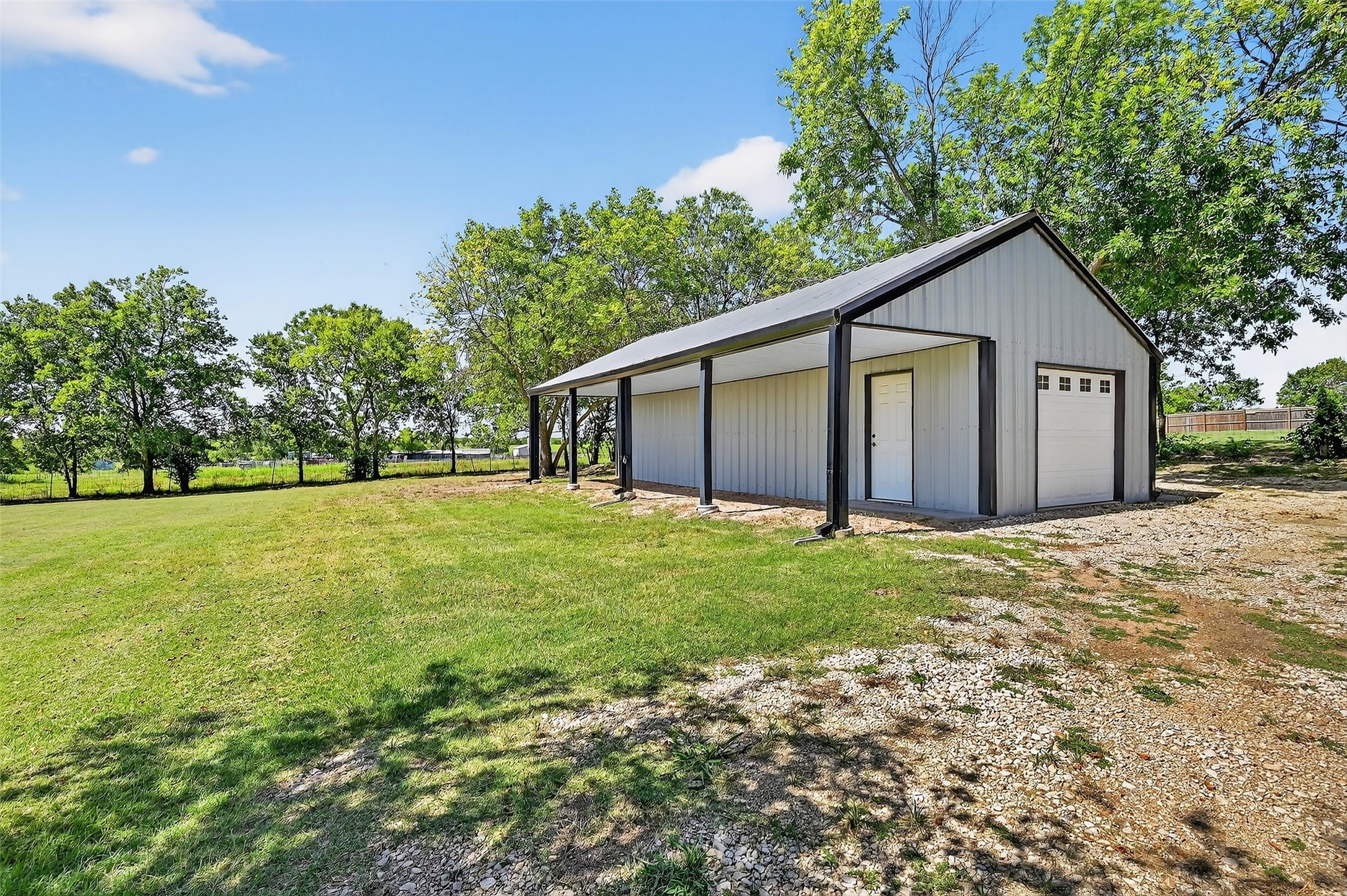 4612 Elementary Drive Southmayd TX 76273