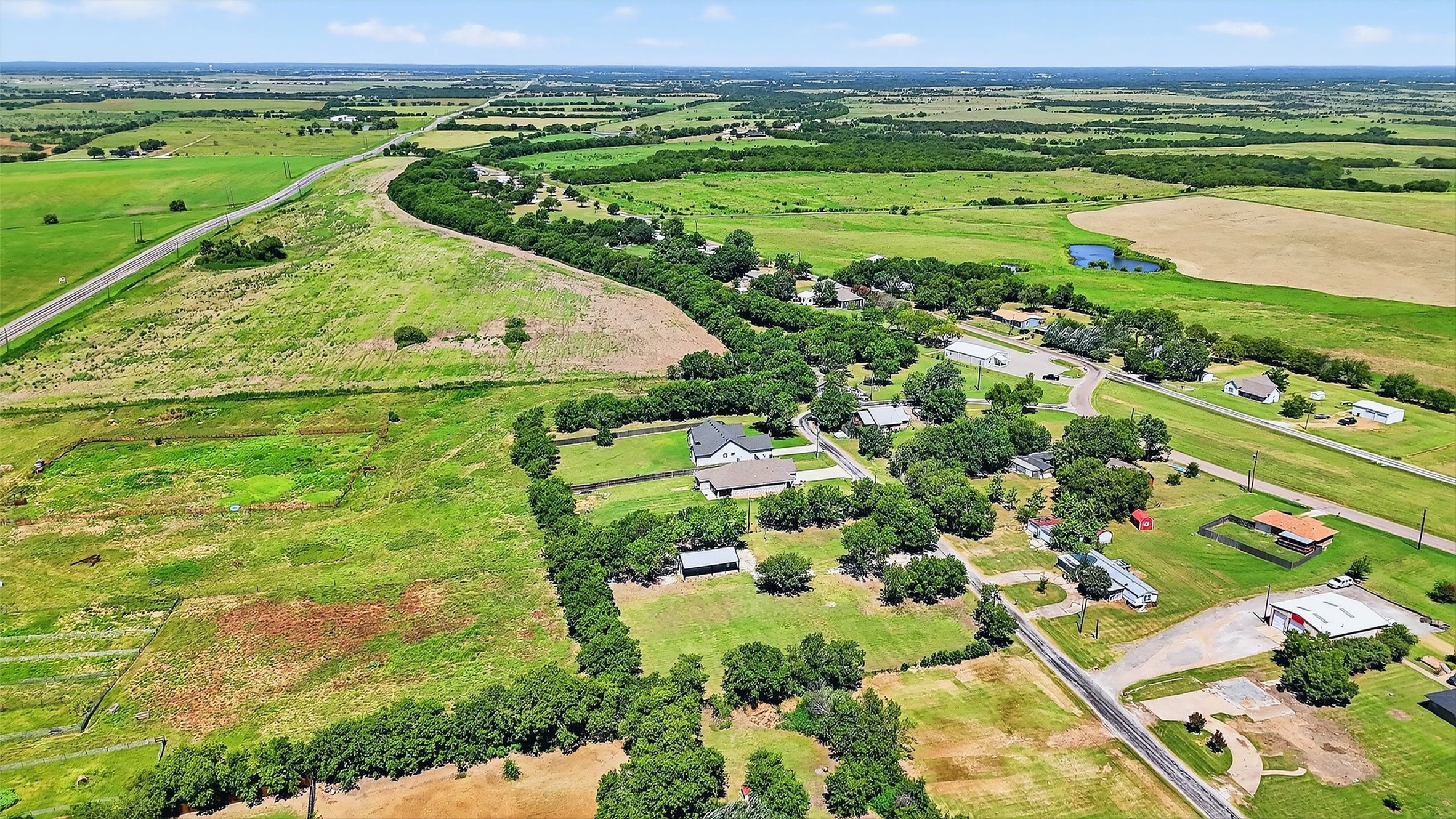 4612 Elementary Drive Southmayd TX 76273