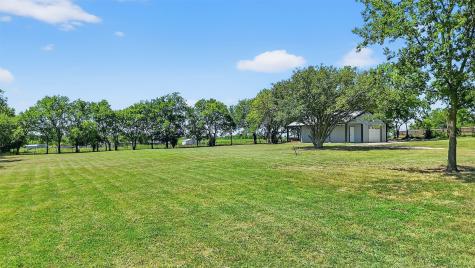 4612 Elementary Drive Southmayd TX 76273