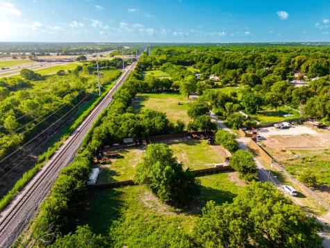 4614 Kolloch Drive Dallas TX 75216