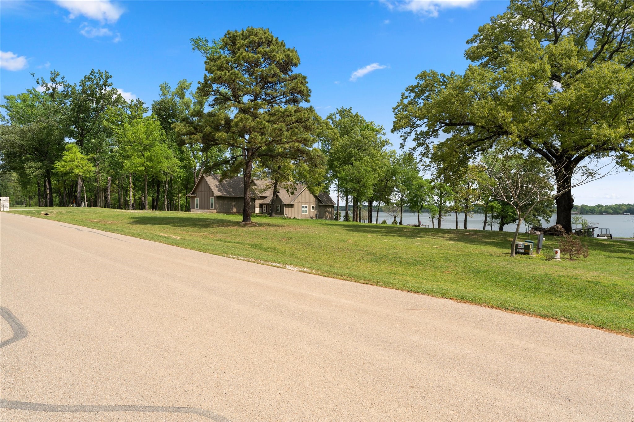 355 Waters Edge Lane Scroggins TX 75480