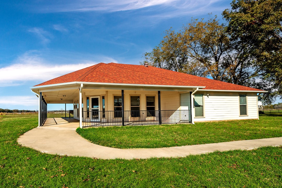 103 Hyde Lake Road Bennington OK 74723