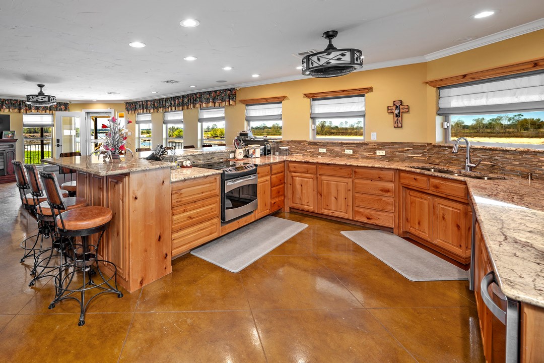 103 Hyde Lake Road Bennington OK 74723