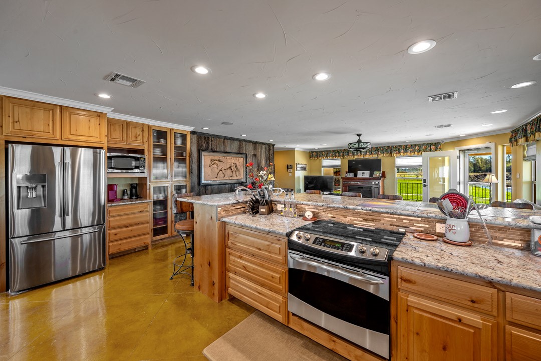 103 Hyde Lake Road Bennington OK 74723