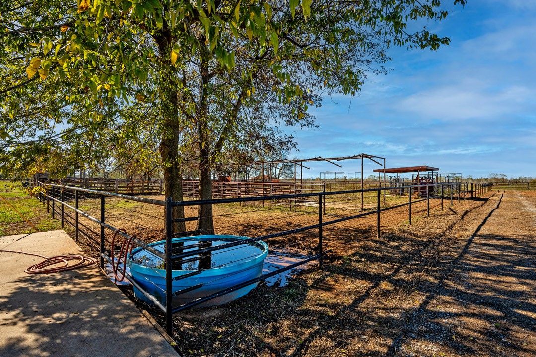 103 Hyde Lake Road Bennington OK 74723
