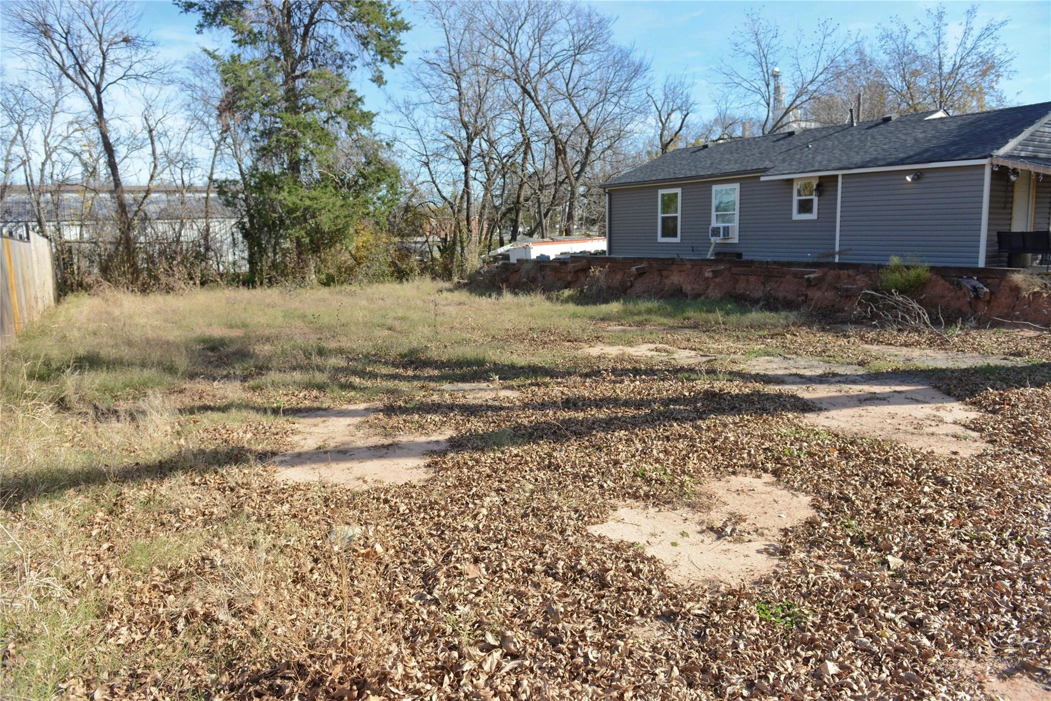 419 S Montgomery Sherman TX 75090